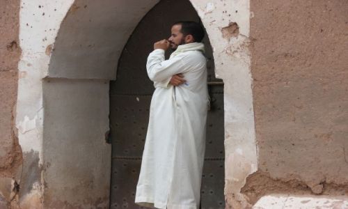 Zdjecie MAROKO / Tafraoute / w centrum / Chwila zadumy