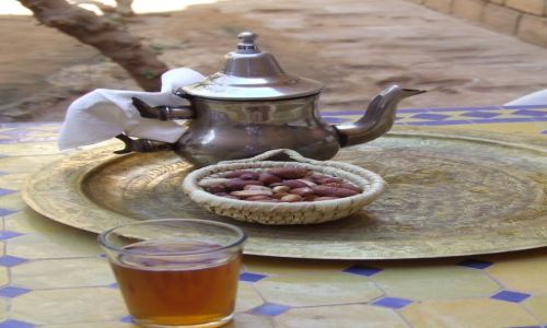 Zdjecie MAROKO / Erg Chebbi / Merzouga / marokaski poczstunek
