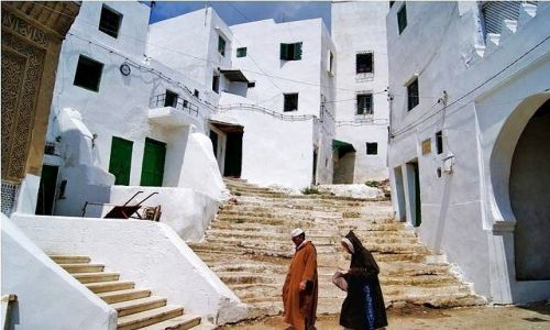 Zdjęcie MAROKO / Maroko / Tetouan / W drodze do meczetu