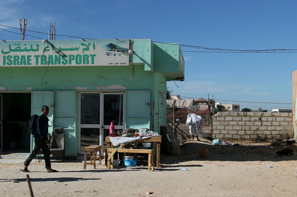 Zdjęcia: Sahel, Sahel, 1.Biuro sprzedaży biletów taniego przewoźnika, MAURETANIA Zdjęcia: Sahel, Sahel, 1.Biuro sprzedaży biletów taniego przewoźnika, MAURETANIA