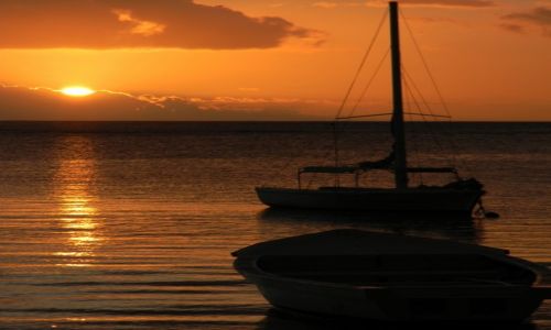 Zdjęcie MAURITIUS / Trou aux Biches / Trou aux Biches Beach / Zachod Slonca nad Oceanem Indyjskim