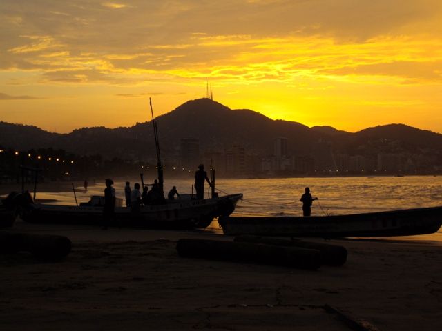 Zdjęcia: Acapulco, Acapulco o wschodzie słońca, MEKSYK Zdjęcia: Acapulco, Acapulco o wschodzie słońca, MEKSYK