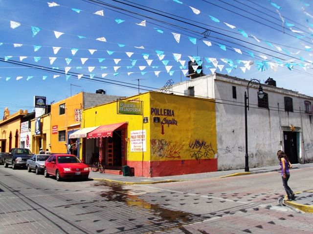 Zdjęcia: okolice Puebla, ulica w Cholula, MEKSYK Zdjęcia: okolice Puebla, ulica w Cholula, MEKSYK