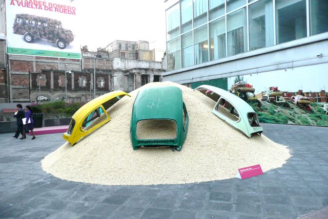 Zdjęcia: Centrum, Mexico City, Pomnik garbusa, MEKSYK Zdjęcia: Centrum, Mexico City, Pomnik garbusa, MEKSYK