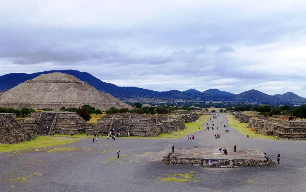 Zdjęcia: Teotichuacan, okolice Mexico City, widok na Piramidę Słońca, MEKSYK Zdjęcia: Teotichuacan, okolice Mexico City, widok na Piramidę Słońca, MEKSYK