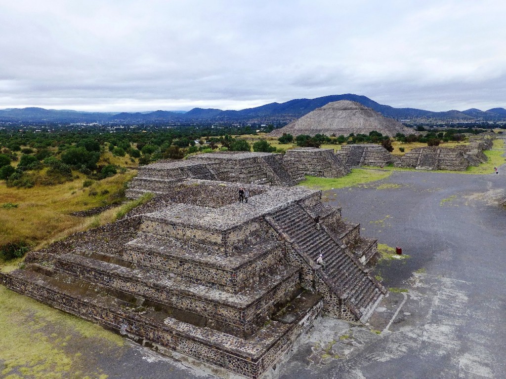 Zdjęcia: Teotichuacan, Teotichuacan, panorama z Piramidy Księżyca, MEKSYK Zdjęcia: Teotichuacan, Teotichuacan, panorama z Piramidy Księżyca, MEKSYK