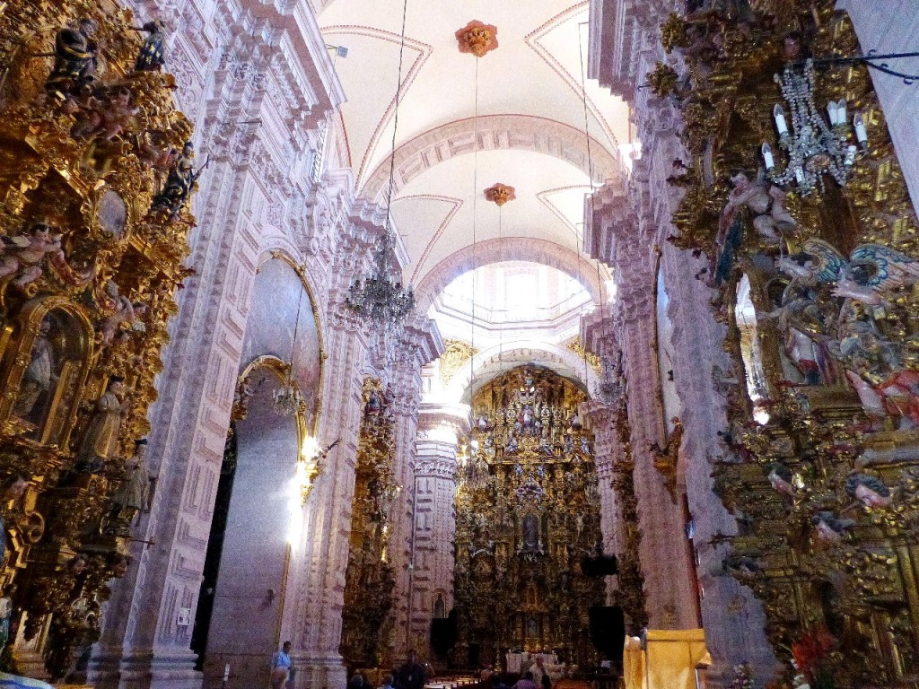 Zdjęcia: Taxco, Taxco, ołtarze kapiące złotem w mieście srebra, MEKSYK Zdjęcia: Taxco, Taxco, ołtarze kapiące złotem w mieście srebra, MEKSYK
