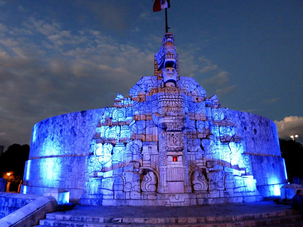 Zdjęcia: Merida, Jukatan, pomnik- Monumento a la Patria, MEKSYK Zdjęcia: Merida, Jukatan, pomnik- Monumento a la Patria, MEKSYK