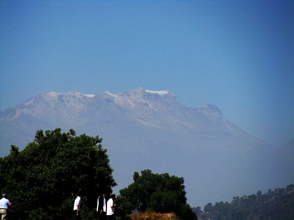 Zdjęcia: Cholula, stan Puebla, wulkan Iztaccihuatl (śpiąca kobita), MEKSYK Zdjęcia: Cholula, stan Puebla, wulkan Iztaccihuatl (śpiąca kobita), MEKSYK