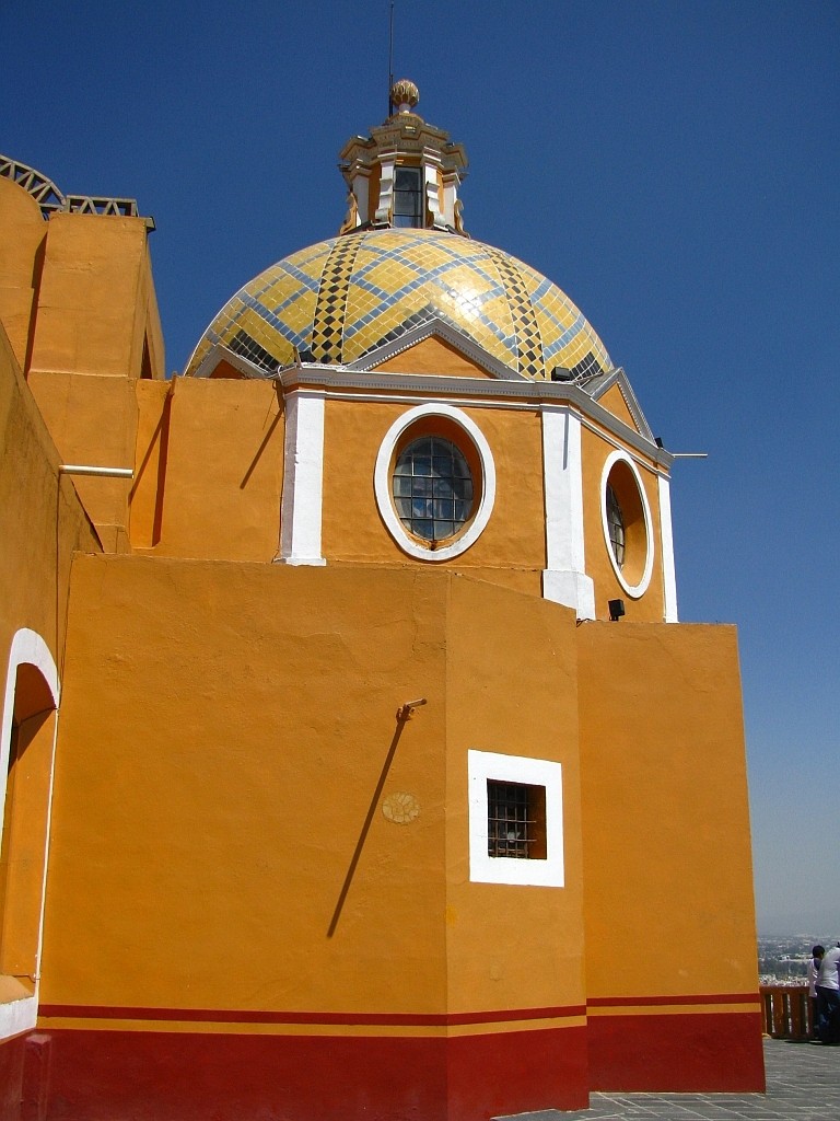Zdjęcia: Cholula, stan Puebla, kościół Matki Boskiej Nieustającej Pomocy, MEKSYK Zdjęcia: Cholula, stan Puebla, kościół Matki Boskiej Nieustającej Pomocy, MEKSYK