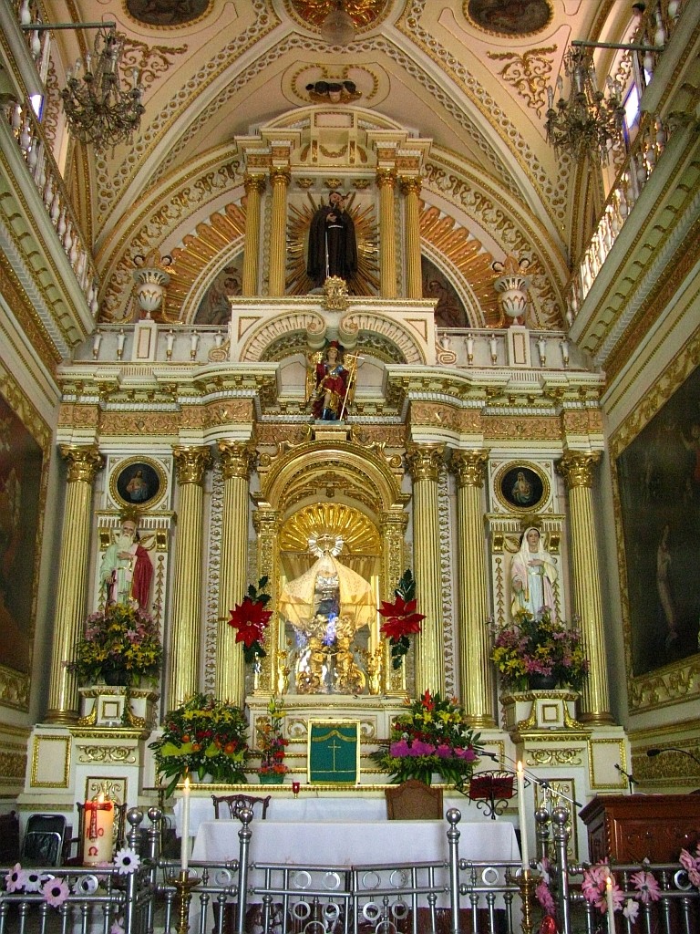 Zdjęcia: Cholula, stan Puebla, kościół Matki Boskiej Nieustającej Pomocy, MEKSYK Zdjęcia: Cholula, stan Puebla, kościół Matki Boskiej Nieustającej Pomocy, MEKSYK