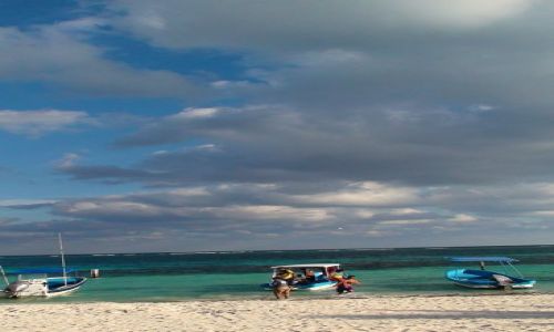 Zdjecie MEKSYK / Jukatan / Wioska Puerto Morelos / Karaibskie klimaty cd.