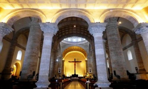 Zdjęcie MEKSYK / Jukatan / Merida  / wnętrze przepięknej Katedry