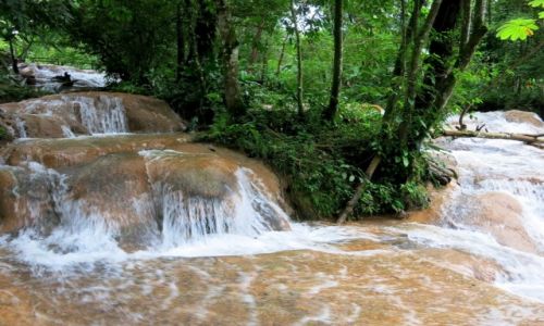 Zdjecie MEKSYK / Chiapas / Aqua -Azul / a tutaj cz si dwa