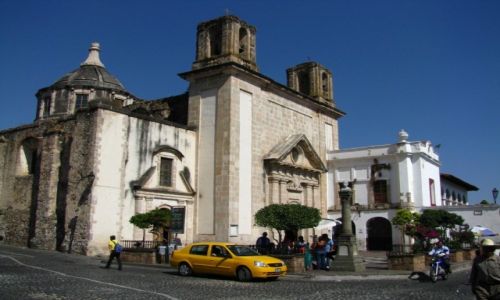 Zdjcie MEKSYK / okolice Ciudad de Mexico / Taxco / ulice Taxco