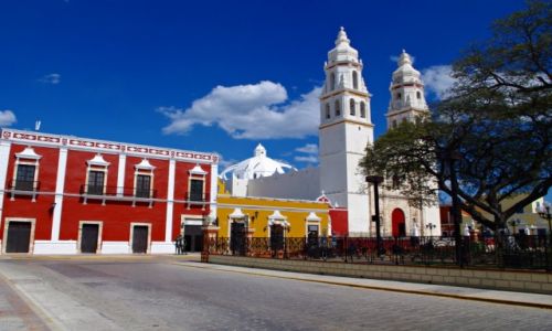 Zdjęcie MEKSYK / Jukatan / Campeche / Katedra w Campeche