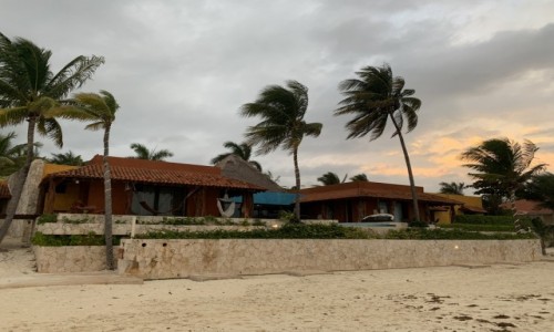 Zdjcie MEKSYK / Jukatan  / Playa del Carmen  / Dom na play 