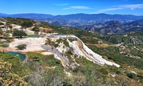 Zdjcie MEKSYK / Oaxaca / Roeguia / Hierve el Aqua, niby wodospad