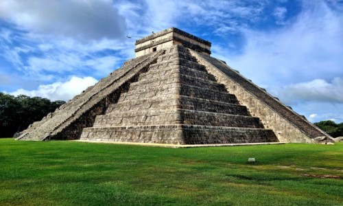Zdjecie MEKSYK / Półwysep Jukatan / Chichén Itzá / Piramida Chichén Itzá