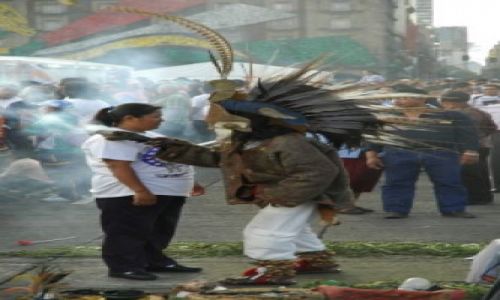 Zdjecie MEKSYK / brak / Mexico City / Na tutejszym Zocalo kady moe przegoni ze duchy
