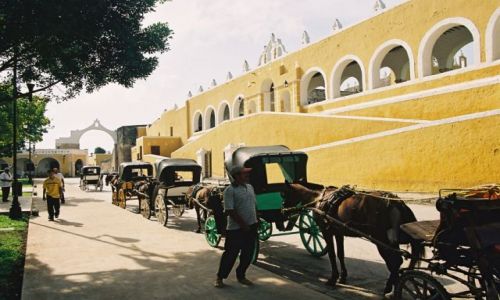 Zdjęcie MEKSYK / brak / Izamal / Sanktuarium Matki Boskiej Jukatańskiej
