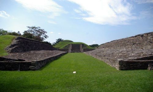 Zdjecie MEKSYK / Veracruz / El Tajin / Boisko do peloty