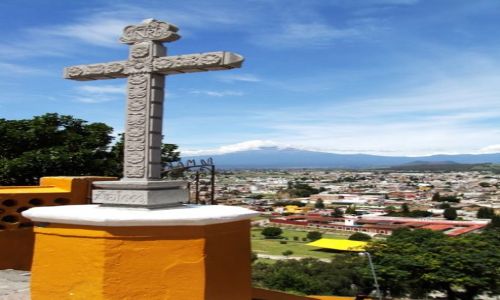 Zdjecie MEKSYK / brak / okolice Puebla / wulkan Popocatepetl w tle