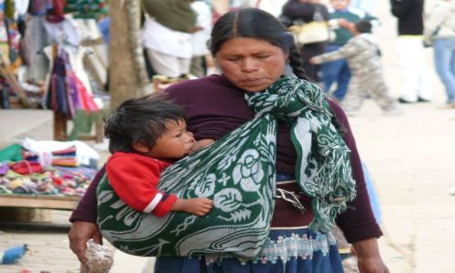 Zdjęcie MEKSYK / San Cristobal de da Casas / Chamula / matka