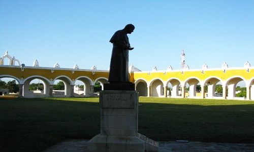 Zdjęcie MEKSYK / Jukatan / Izamal / Sanktuarium Matki Boskiej Jukatańskiej