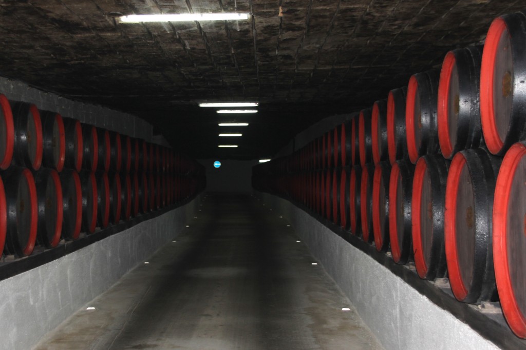 Zdjęcia: Winiarnia Cricova, Centrum, Cabernet Sauvignon rocznik 2012, MOłDAWIA Zdjęcia: Winiarnia Cricova, Centrum, Cabernet Sauvignon rocznik 2012, MOłDAWIA