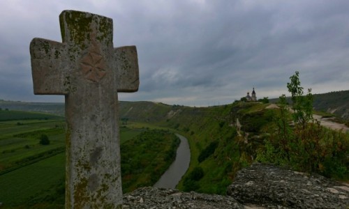 Zdjcie MODAWIA / Orheiul Vechi / Orheiul Vechi / Nad rzek Reut