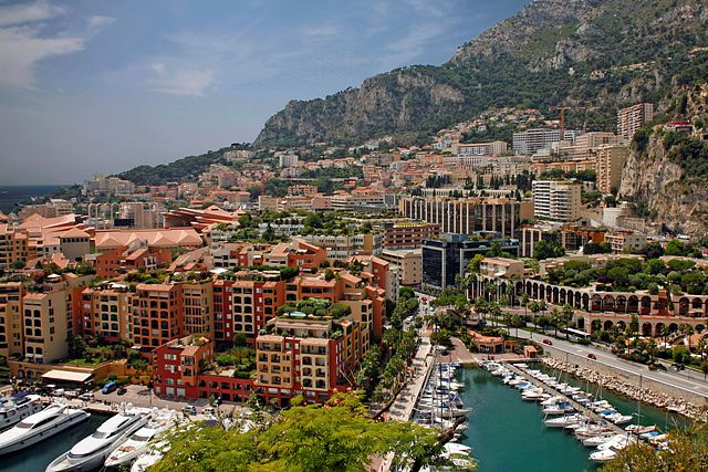 http://www.globtroter.pl/zdjecia/monako/121285_monako_lazurowe_wybrzeze_monaco.jpg