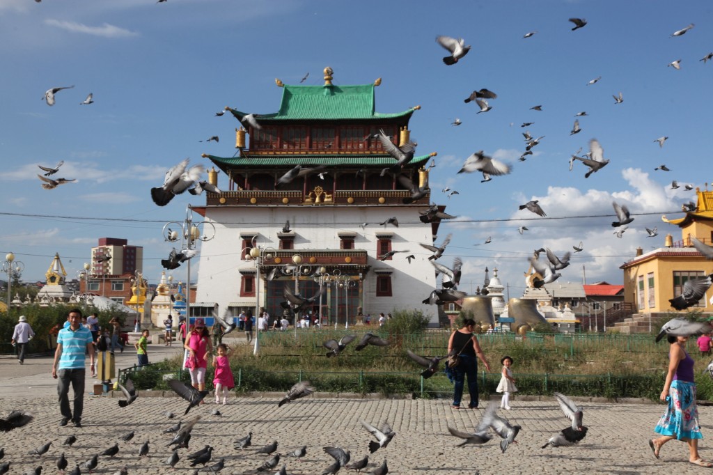 Zdjęcia: Gandan, Ułan Bator, Gołębie, MONGOLIA Zdjęcia: Gandan, Ułan Bator, Gołębie, MONGOLIA