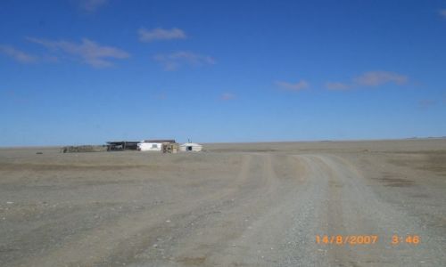 Zdjęcie MONGOLIA / brak / Bayankhnongor / bistro po drodze