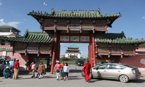 Zdjecie MONGOLIA /  Uan Bator / Klasztor Gandan / Brama