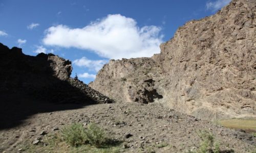 Zdjęcie MONGOLIA / Dalanzadgad / Park Narodowy Gurwan Saichan / Formacje pustyni Gobi