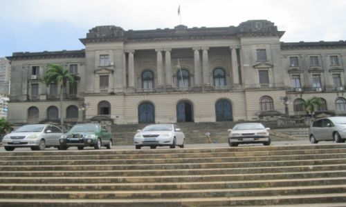 MOZAMBIK / Mozambik  -  Maputo / Maputo - stoloca Mozambiku / Ratusz w Maputo