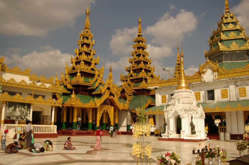 Zdjęcia: Shwedagon Pagoda, Yangon, Shwedagon Pagoda, MYANMAR Zdjęcia: Shwedagon Pagoda, Yangon, Shwedagon Pagoda, MYANMAR
