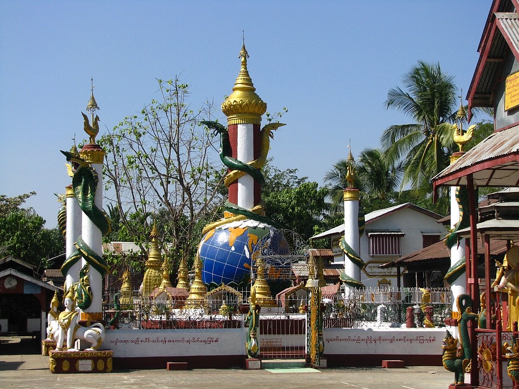 Zdjęcia: Dilah, Delta Yrawadi, wiejski klasztor, MYANMAR Zdjęcia: Dilah, Delta Yrawadi, wiejski klasztor, MYANMAR