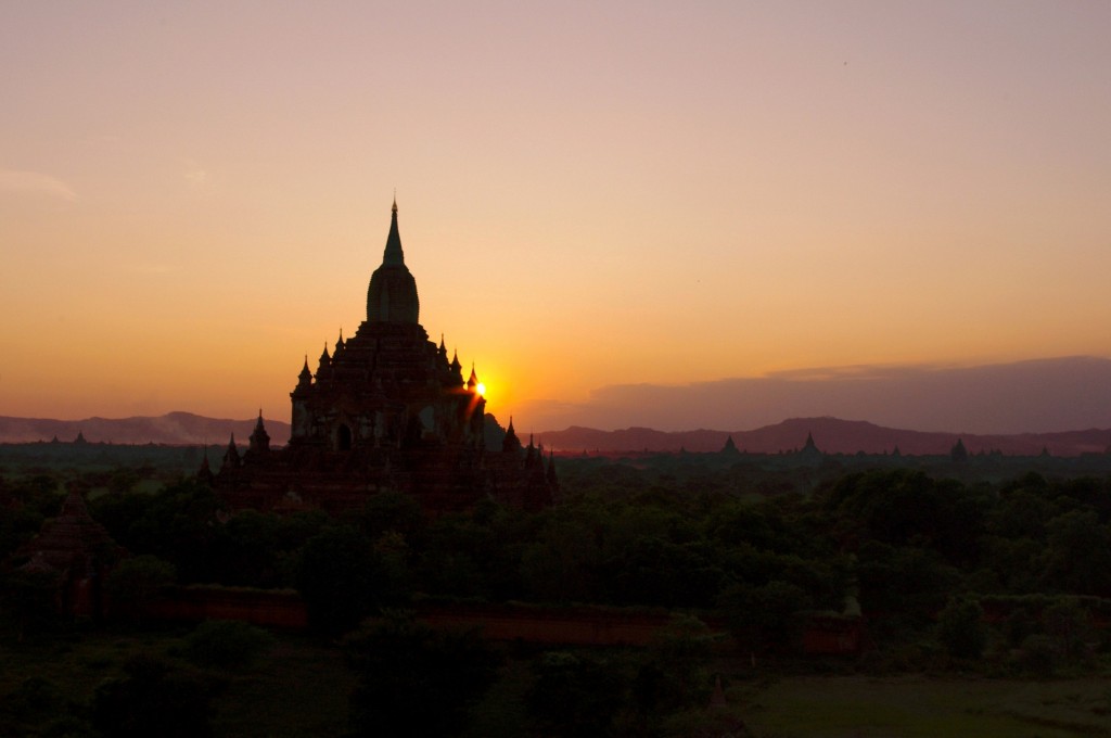 Zdjęcia: Pagan ( Bagan ), Mandalaj, Pagan ( Bagan ), MYANMAR Zdjęcia: Pagan ( Bagan ), Mandalaj, Pagan ( Bagan ), MYANMAR