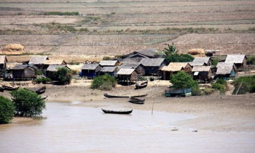 Zdjecie MYANMAR / - / Yangon / IRAVADI