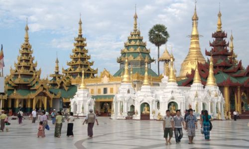 Zdjecie MYANMAR / - /  Yangon / Shwedagon Pagoda