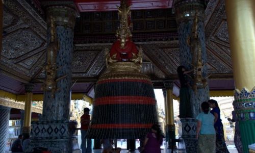 Zdjecie MYANMAR / - /  Yangon / Shwedagon Pagoda