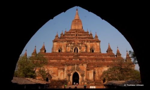 MYANMAR / Mandalay / Bagan / w Baganie