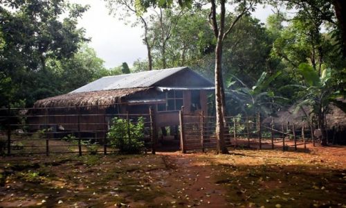 Zdjęcie MYANMAR /  Mon State / Gdzieś w lesie:) / Chatka