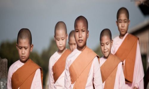 Zdjęcie MYANMAR / - / Amarapura  / mniszki