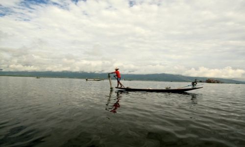 Zdjcie MYANMAR / - / Jezioro Inle / poranek na jeziorze inle