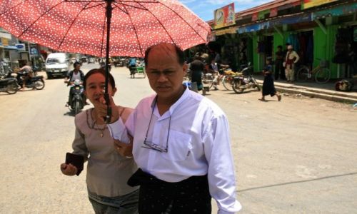 Zdjcie MYANMAR / - / Jezioro Inle / ludzie