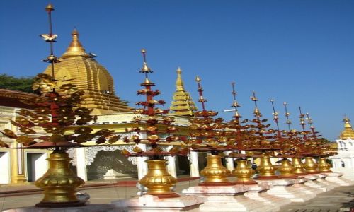 Zdjcie MYANMAR / rodkowa Birma / Stary Bagan / Shwezigon Paya