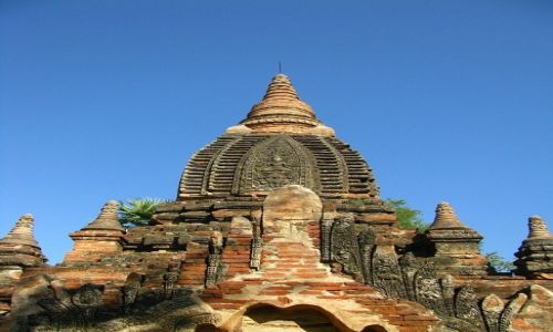 Zdjcie MYANMAR / rodkowa Birma / Nyaung OO / Thetkyamuni Patho